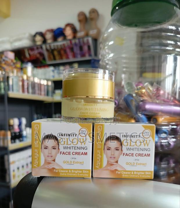 Infinity Glow Whitening Face Cream · Photo 2