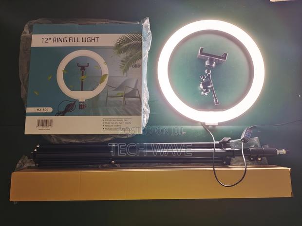 12inches Ringlight With Stand · Photo 3