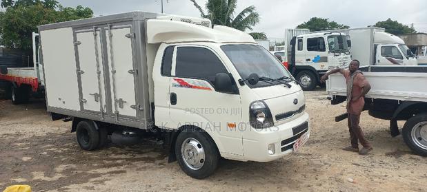 Kia Bongo Refrigerator photo 8