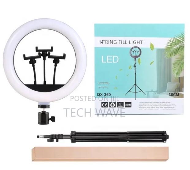 14inches Ringlight With Stand · Photo 4