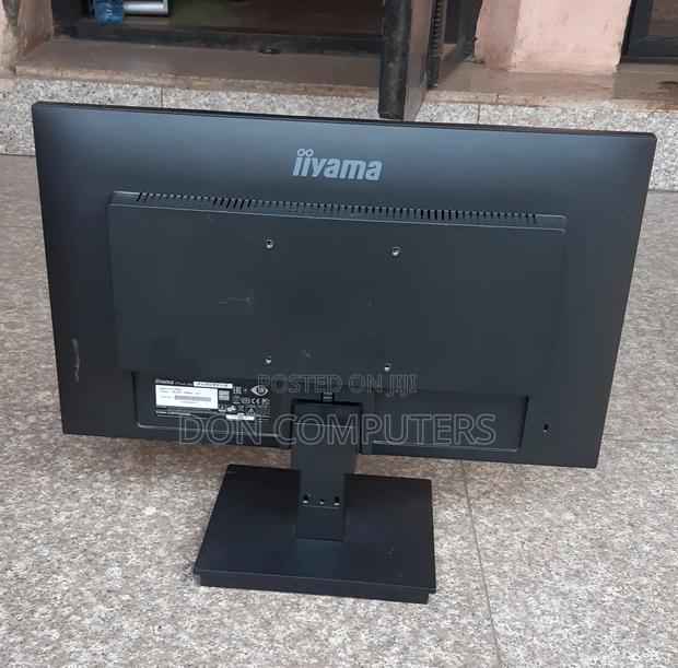 Iiyama 22 Inches IPS Edgeless Monitor photo 2