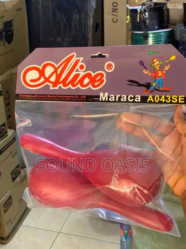 Maracas Plastic (Red) · Photo 2
