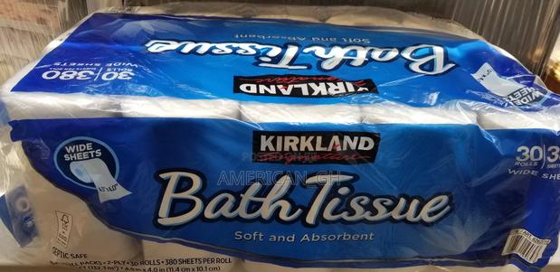 Kirkland Signature Bath Tissue Soft and Absorbent (30 Rolls) · Photo 4