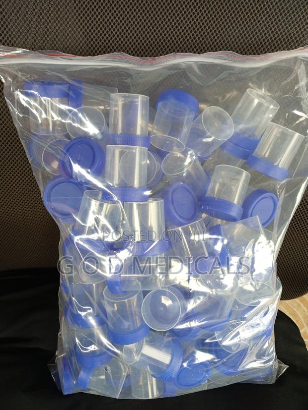 Urine Container · Photo 2
