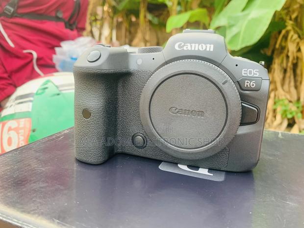 Original Canon R6 Camera With 24-105mm Lens · Photo 2