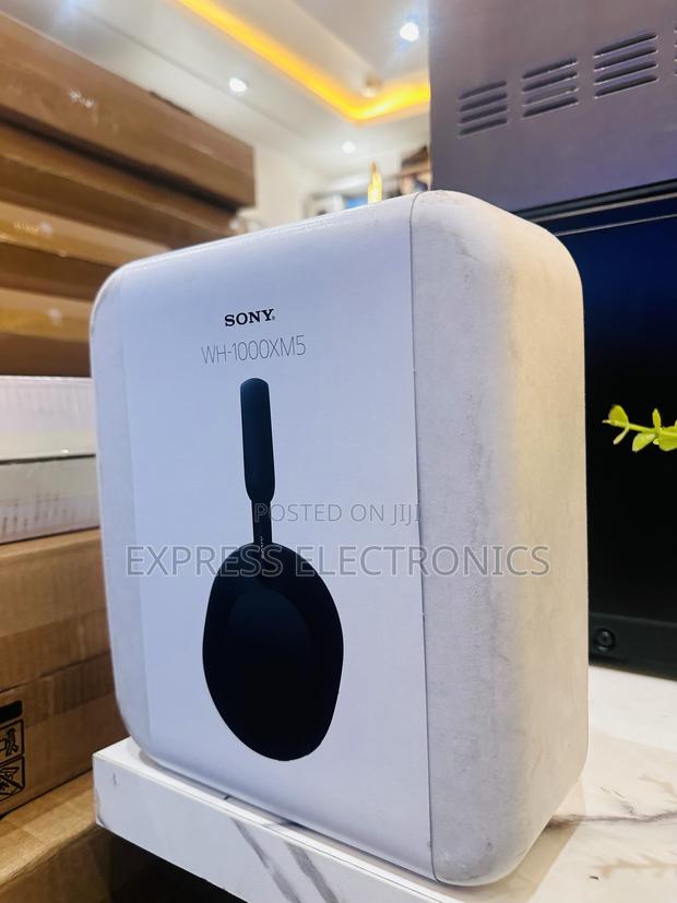 Call and Order for SONY WH-1000XM5 · Photo 2