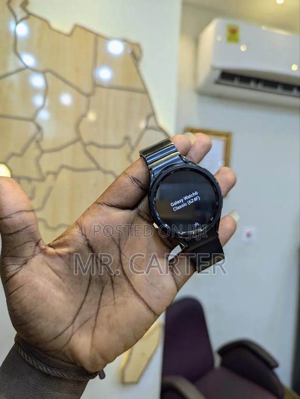 Watch6 Classic · Photo 3