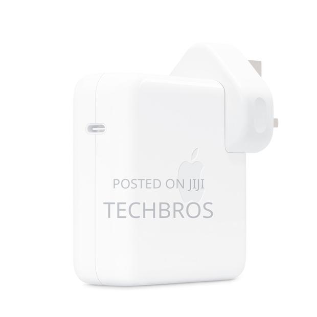 Original Apple 96w Macbook Adapter(Uk) · Photo 4