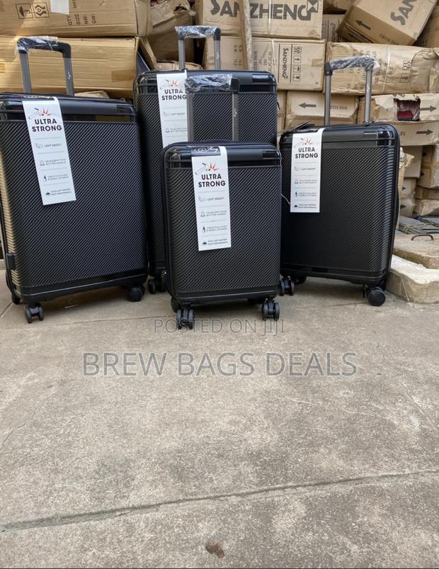 Ultra Strong 4set Black Jony Suitcase for Traveling · Photo 4