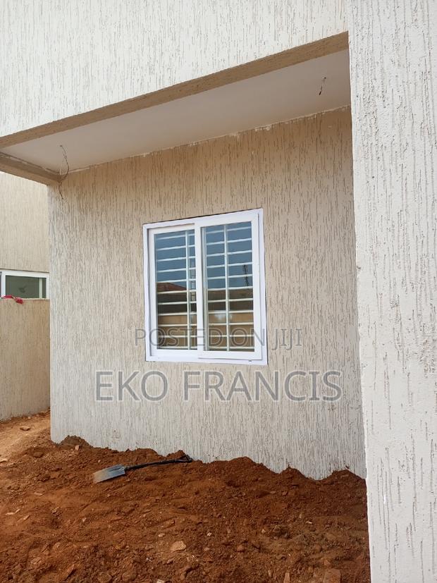 Upvc Sliding Window Classic · Photo 3