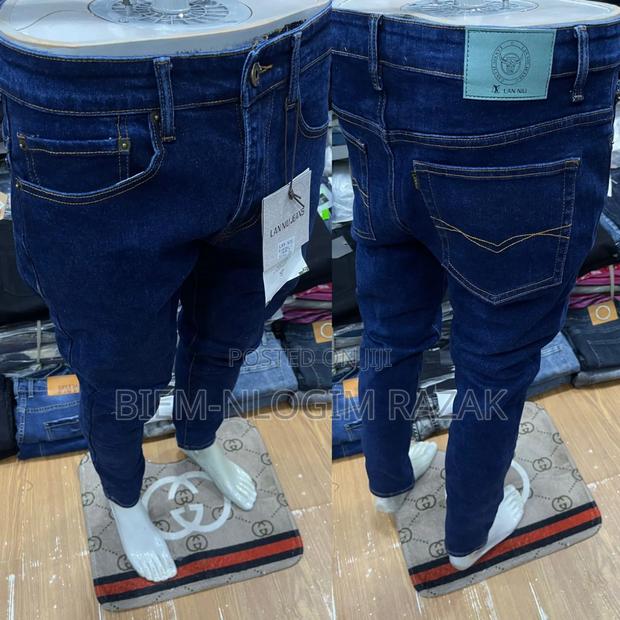 High Quality Plain Blue N Black Jeans Available in Stock · Photo 4