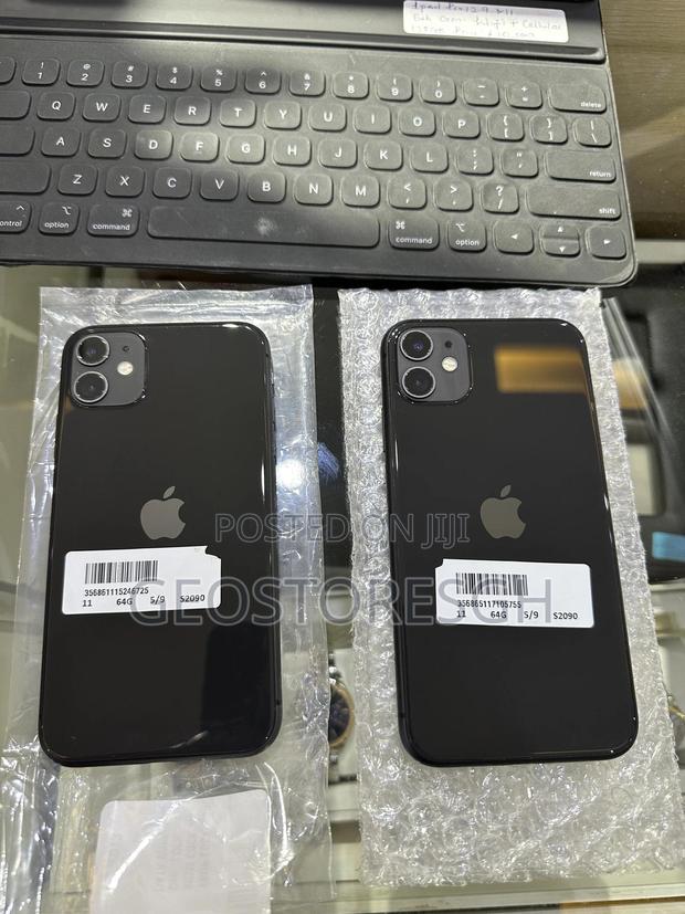 Apple iPhone 11 64 GB Black