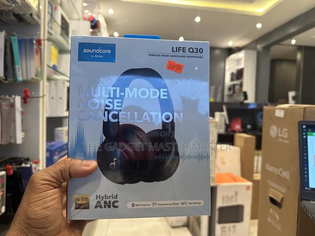 Soundcore by Anker Life Q30 · Photo 4