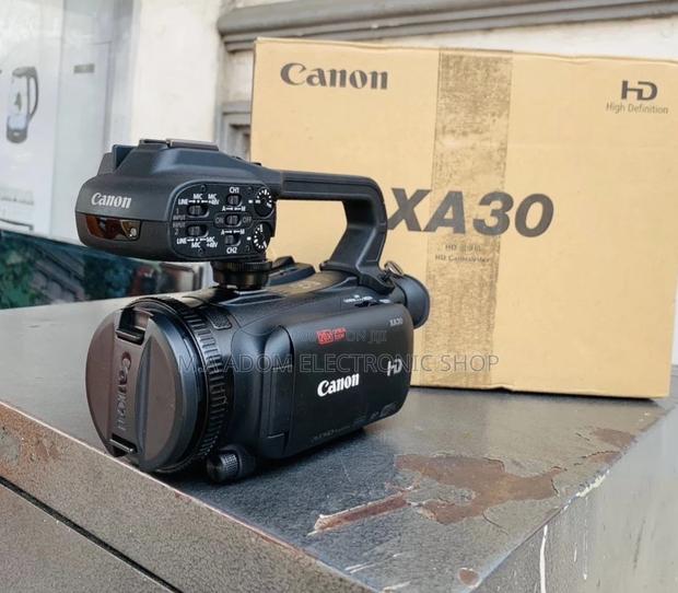 Unique Design Canon XA30 Professional Camcorder. · Photo 2