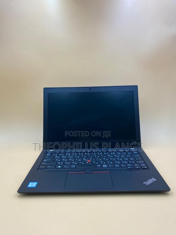 New Laptop Lenovo ThinkPad X280 8GB Intel Core I5 SSD 256GB · Photo 4