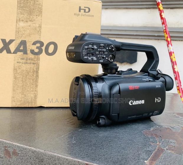 Classic Design Canon XA30 Professional Camcorder(Black). · Photo 2