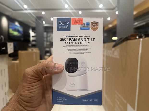 Eufy Security Indoor Cam Pan Tilt Smart Lock C220 · Photo 4