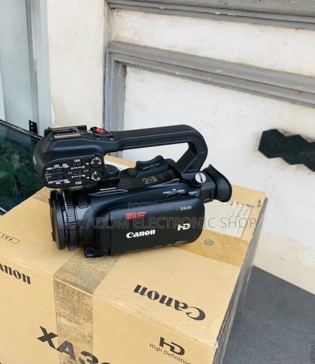 Buy Authentic Canon XA30 Professional Camcorder. · Photo 2