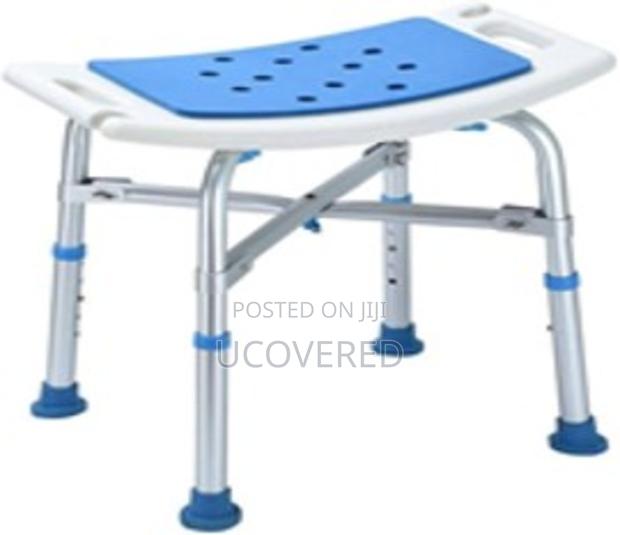 Adjustable Shower Stool · Photo 2