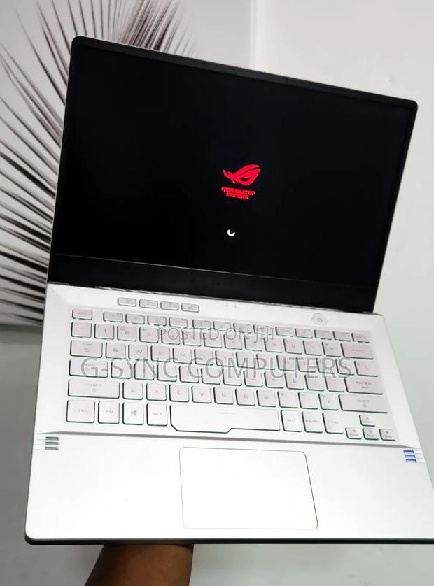Laptop Asus ROG Zephyrus G14 16GB AMD Ryzen 9 SSD 1T photo 3