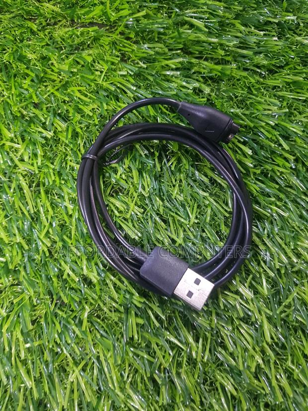 Garmin Charger · Photo 3
