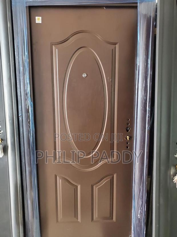 Paladin Door · Photo 2