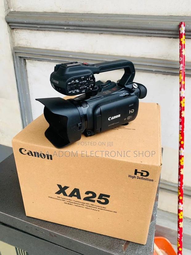 Brand New Canon XA25 Professional Camcorder. · Photo 2