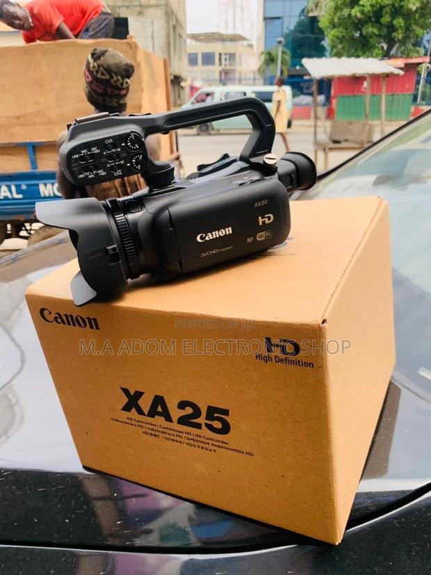 Affordable Canon XA25 Professional Camcorder. · Photo 2