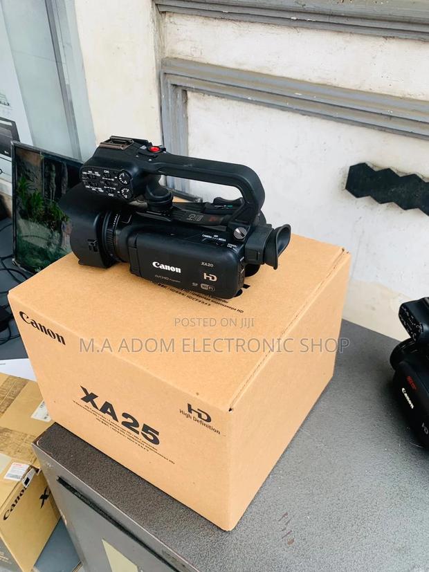 Unique Design Canon(Black)XA25 Professional Camcorder. · Photo 2