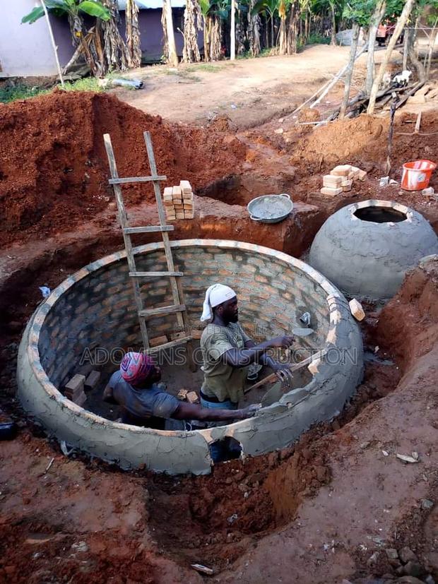 Biogas Toilet - Gas for Cooking photo 8