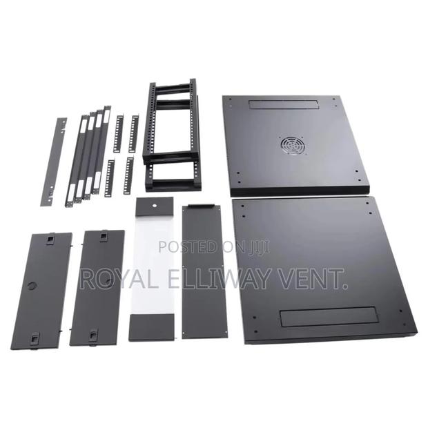 4U Cabinet Rack · Photo 4