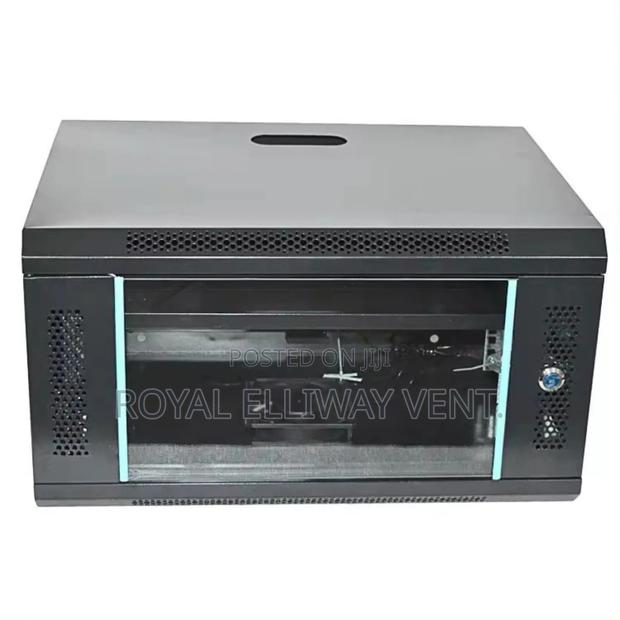 6u Cabinet With Fan and Tray · Photo 3