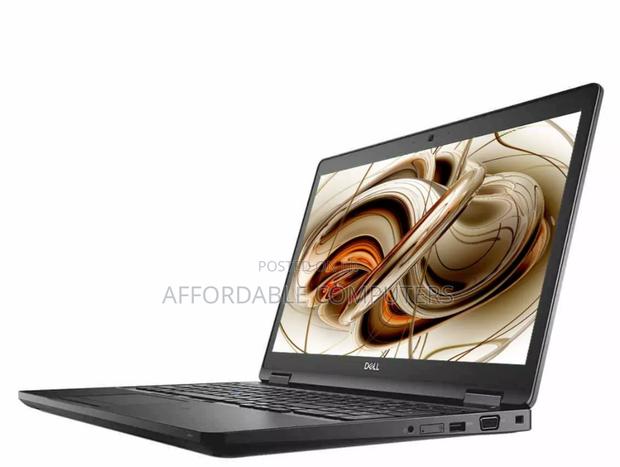 New Laptop Dell Latitude 5590 16GB Intel Core I7 SSD 512GB · Photo 4