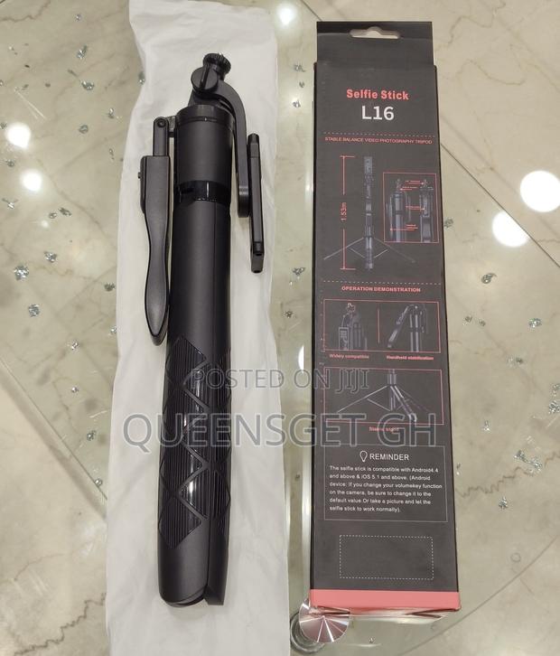 L16 Selfie Stick / Tripod Stand photo 2