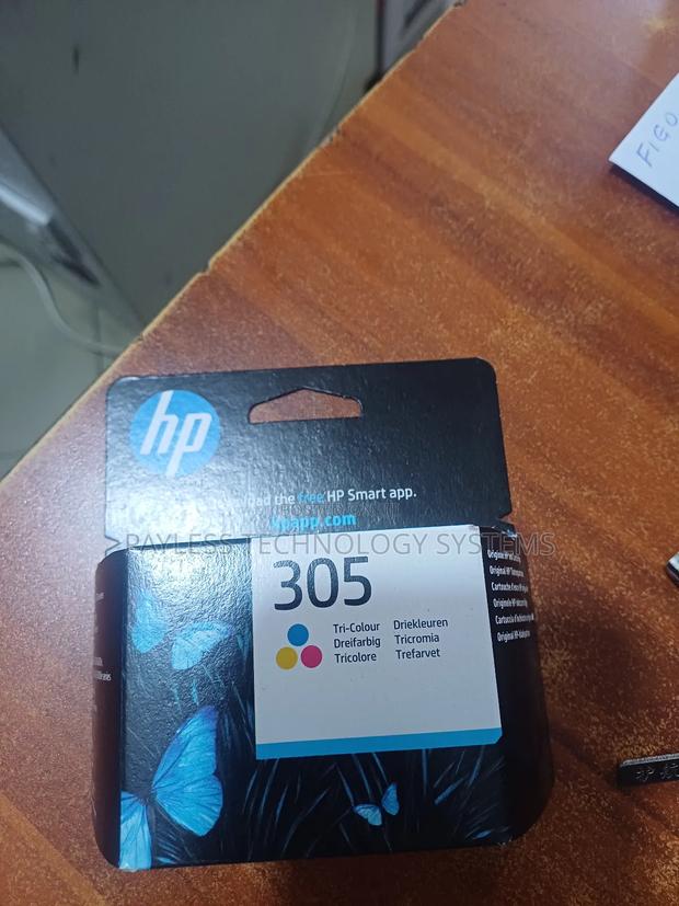HP Color 305 Ink Cartridges · Photo 1