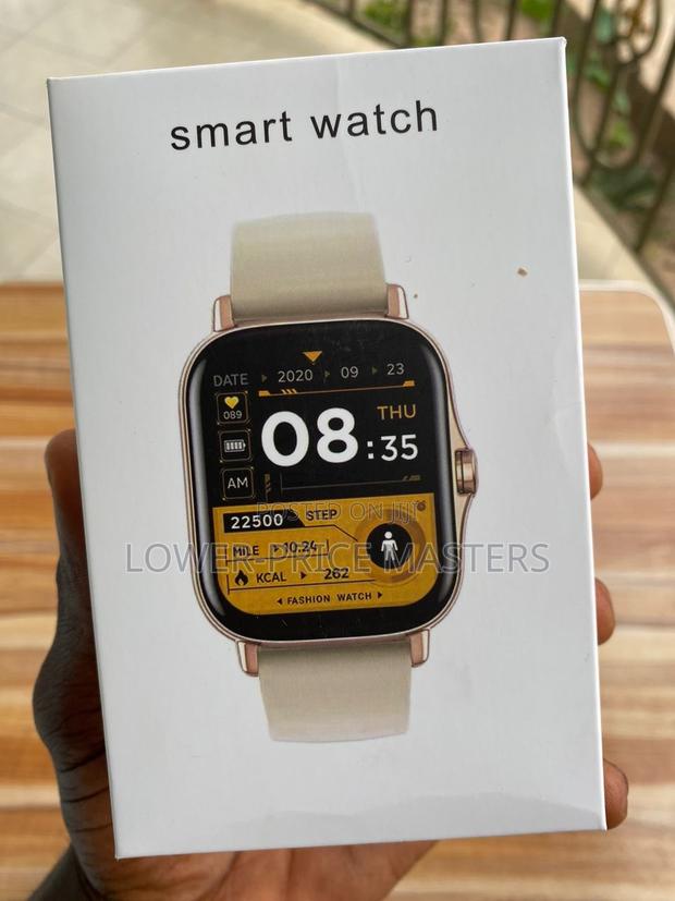 New Golden Smartwatch / Fitness Tracker With Double Straps · Photo 4