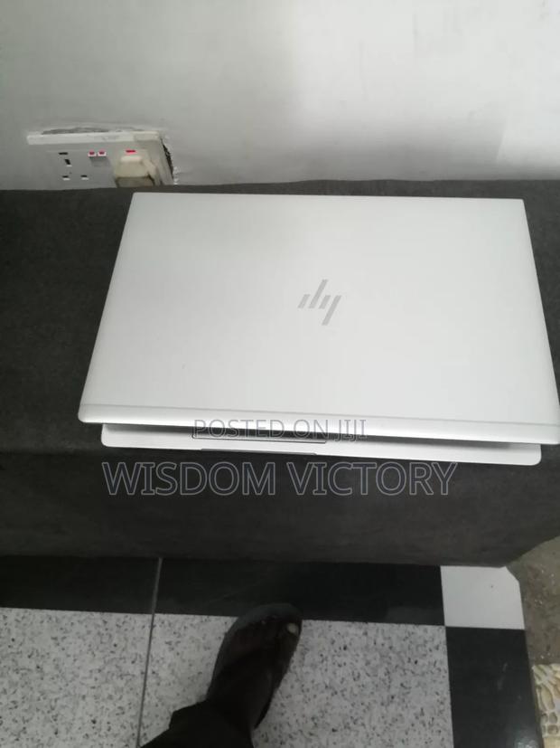 New Laptop HP 14-Dq1088wm 8GB Intel Core I5 SSD 256GB · Photo 4