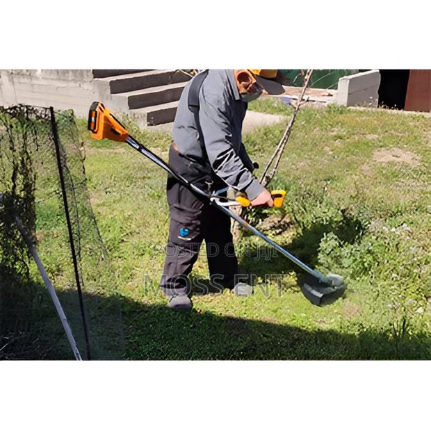 Ingco String Trimmer Brush Cutter 40v + Accs - Cstli202522 · Photo 2