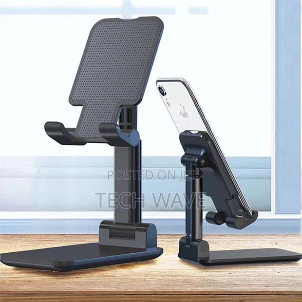 Universal Phone Stand · Photo 3