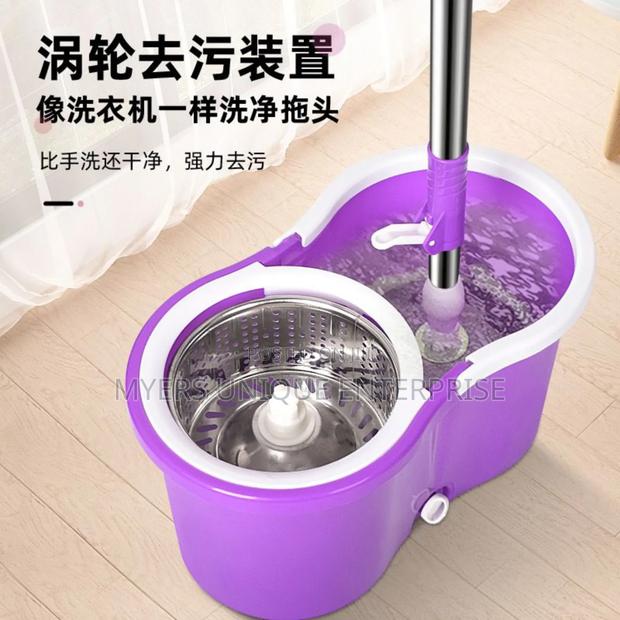 Highly Recommended 360 Spin Mop Bucket With 2 Mop Heads · Photo 2