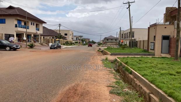 One and Half Plot for Sale Located at Oyarifa Focus Hospital · Photo 4