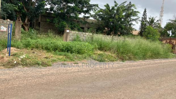 Three Plots of Land for Sale Located at Oyarifa Pantan · Photo 2