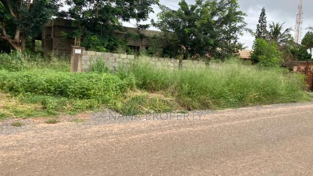 Three Plots of Land for Sale Located at Oyarifa Pantan · Photo 3