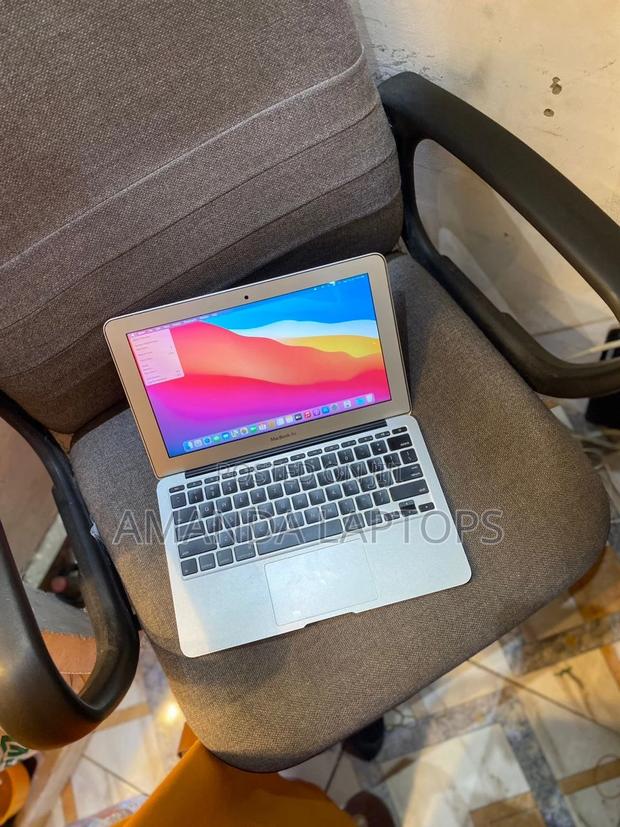 New Laptop Apple MacBook Air 2014 4GB Intel Core I5 SSD 128GB photo 4