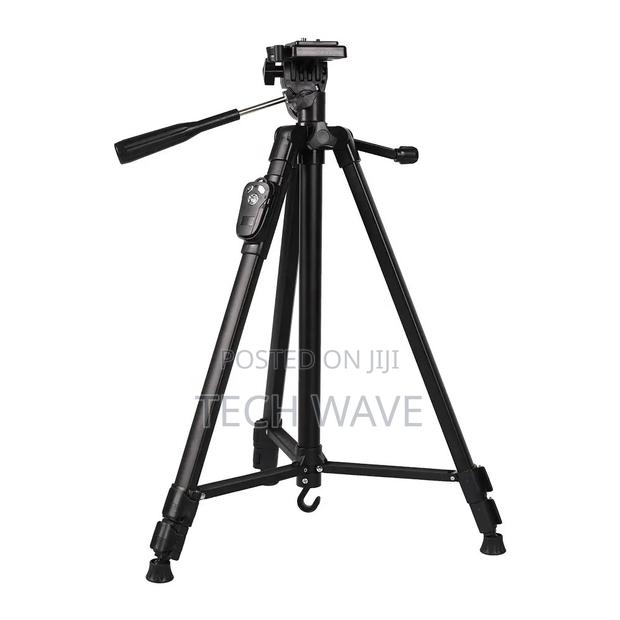 3388 Tripod Stand · Photo 3
