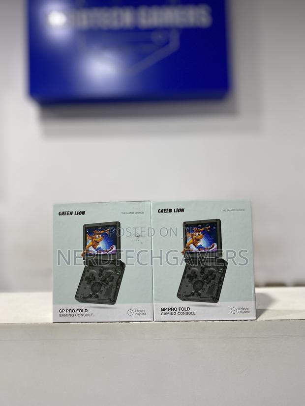 Gp PRO Fold Gaming Console · Photo 2