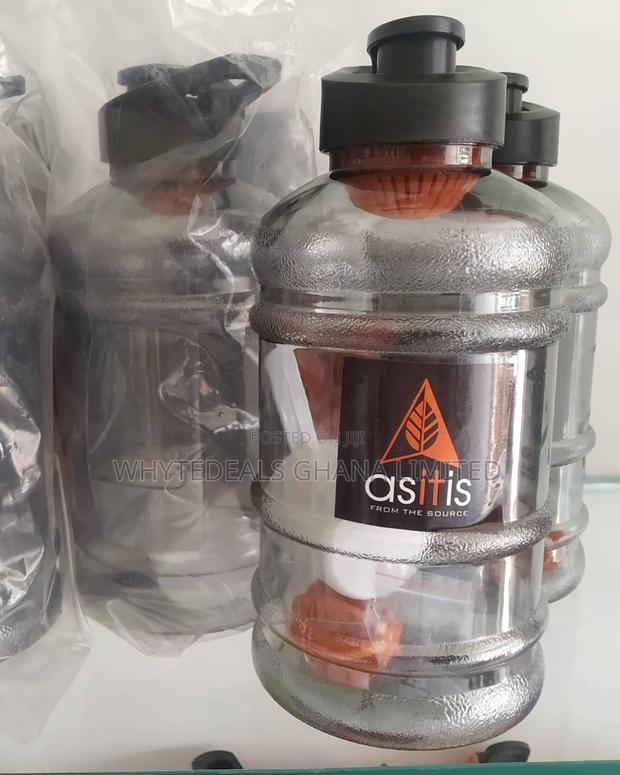 1.5L High Quality Water Bottle/Shaker for Your Gym Workout · Photo 3