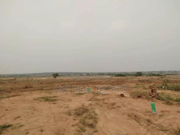 Genuine Papers on Plots at Prampram Beach Lane · Photo 3