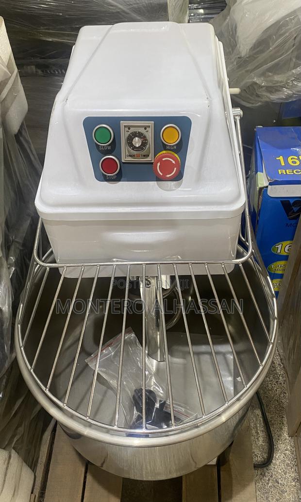 Dough Mixer 30liters · Photo 2