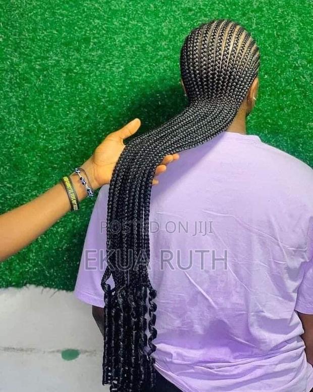 Cornrow Hairstyle Home Service · Photo 1